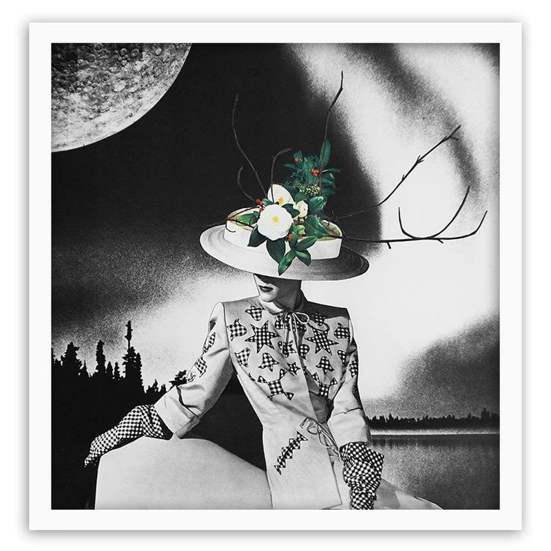 Glezna baltā rāmī - Woman In Hat With Flowers  Home Trends DECO