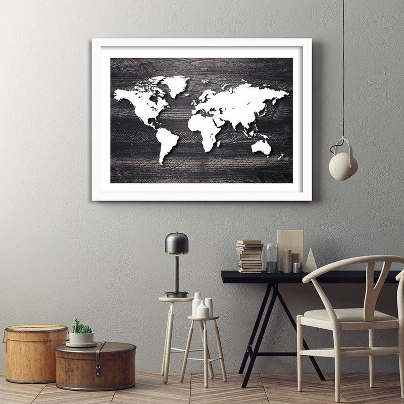 Glezna baltā rāmī - World Map On A Gray Wood  Home Trends DECO