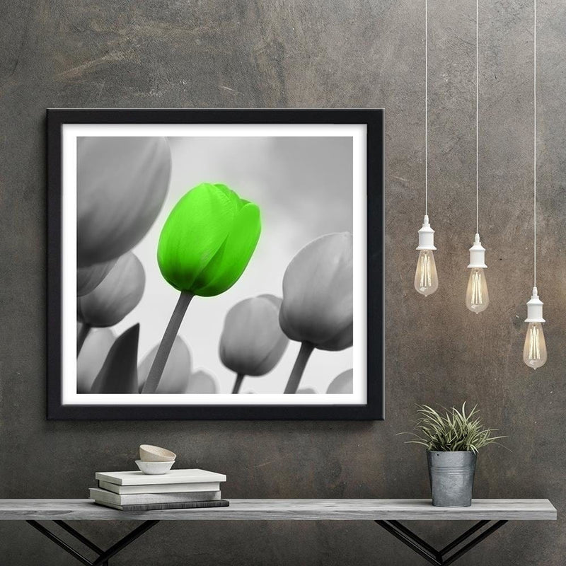 Glezna melnā rāmī - Green Poppy Flower  Home Trends