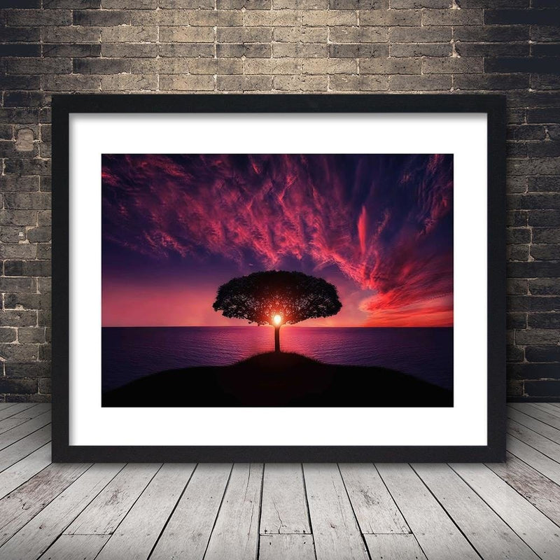 Glezna melnā rāmī - Lonely Tree At Sunset  Home Trends