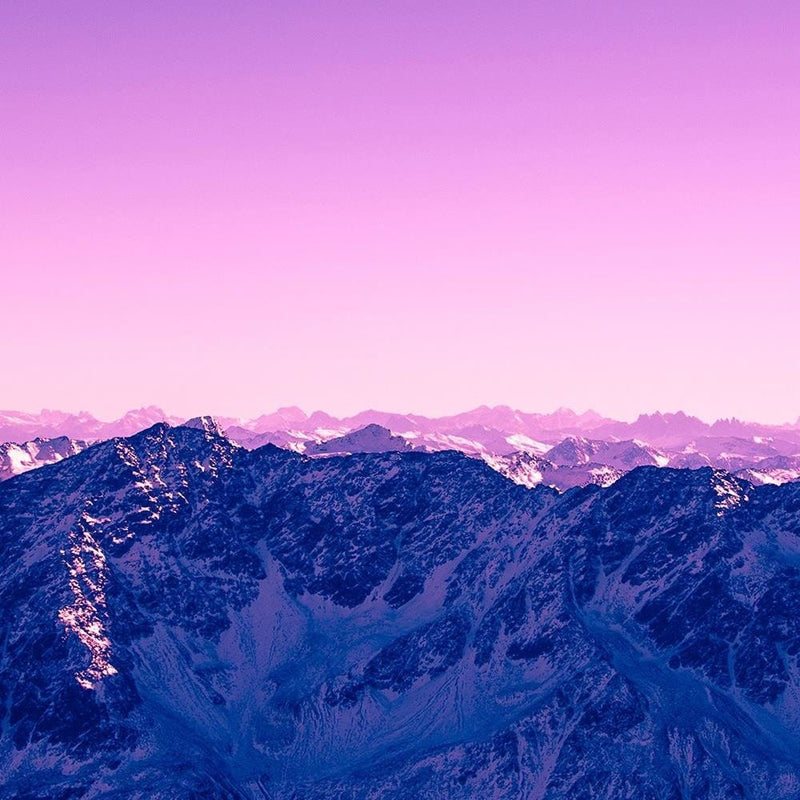 Glezna melnā rāmī - Purple Sunrise In The Mountains  Home Trends