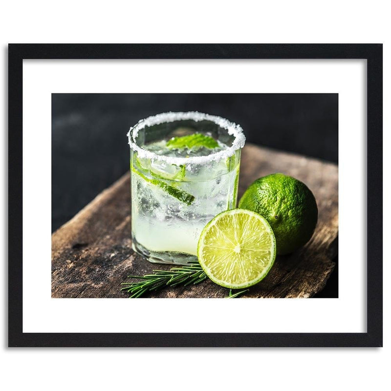 Glezna melnā rāmī - Refreshing Drink With Lime  Home Trends