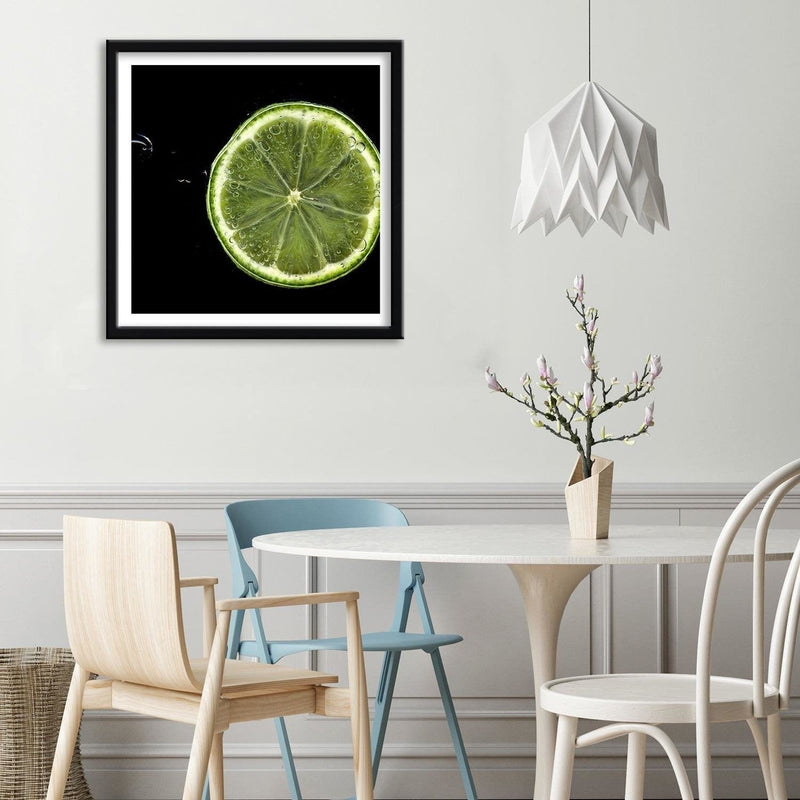 Glezna melnā rāmī - Slice Green Lemon  Home Trends