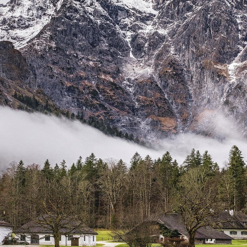 Glezna melnā rāmī - Temple At The Foot Of The Mountains  Home Trends