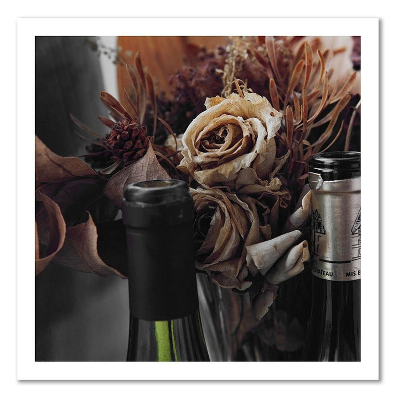 Kanva - Dry Flowers And Bottles Of Wine  Home Trends DECO