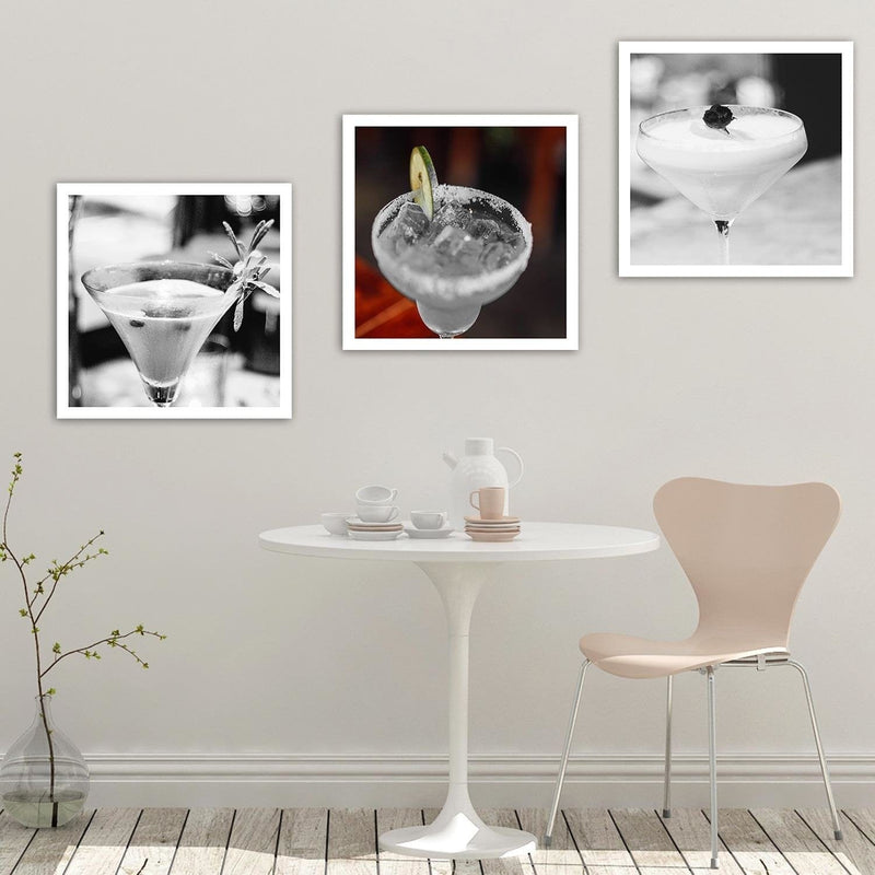 Kanva - Glass With A Drink 2  Home Trends DECO