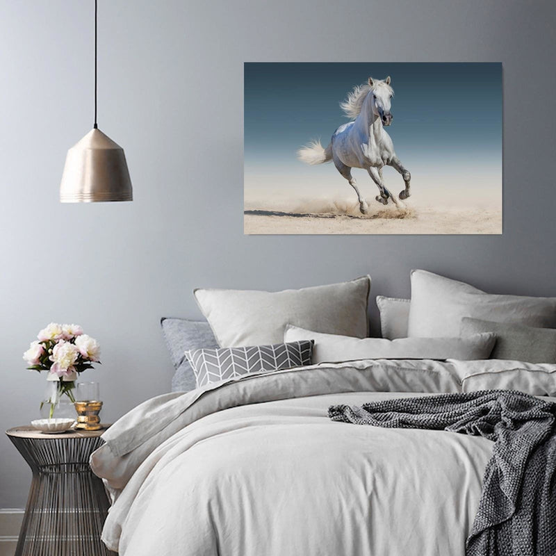 Kanva - Horse In Gallop  Home Trends DECO