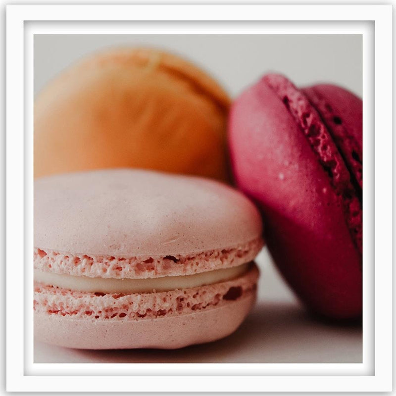 Glezna baltā rāmī - Three Colorful Macaroons 