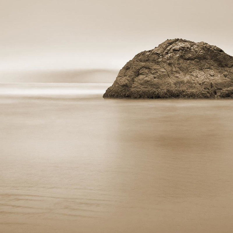 Glezna baltā rāmī - A Rock In The Sea At Dusk 1 