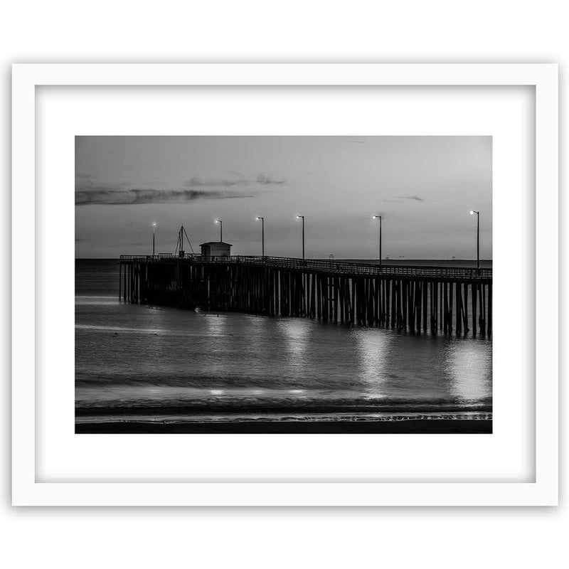 Glezna baltā rāmī - Lanterns On The Pier 3 