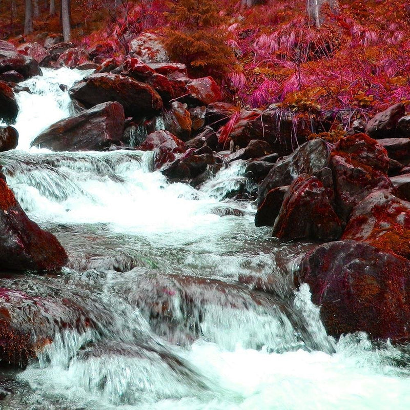 Glezna baltā rāmī - Mountain Stream 4 