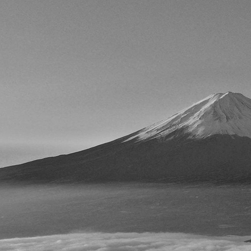 Glezna baltā rāmī - Mount Fuji 2 