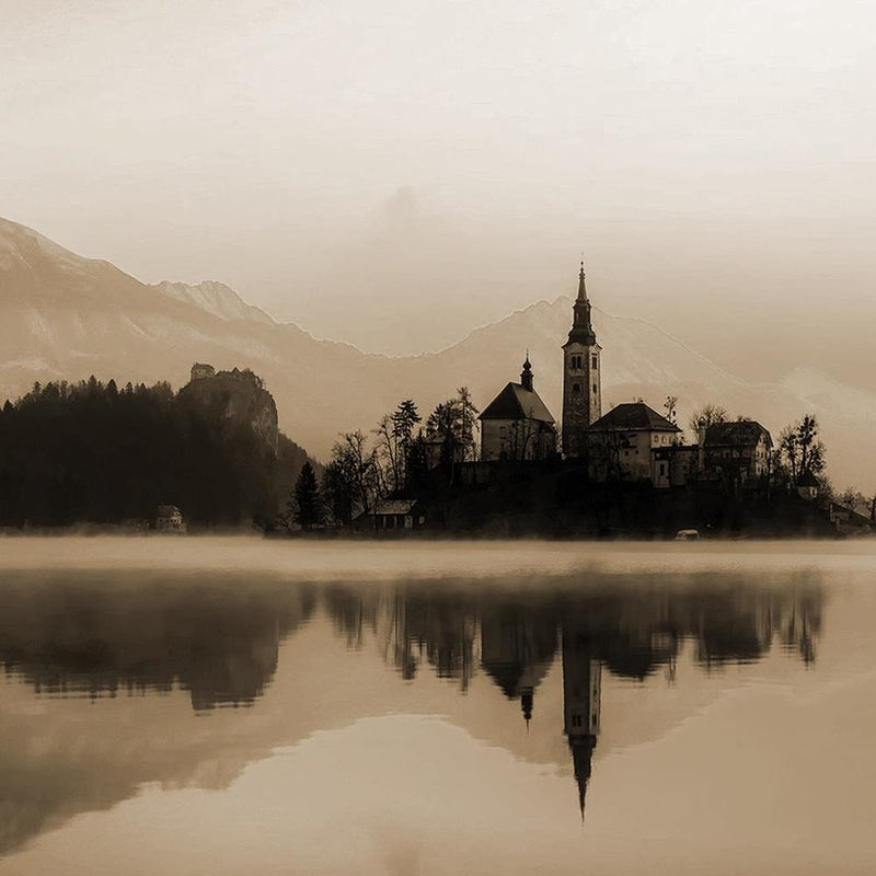 Glezna baltā rāmī - Castle On Mountain Lake 1 