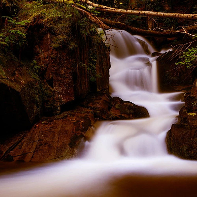 Glezna baltā rāmī - Fairytale Waterfall 3 