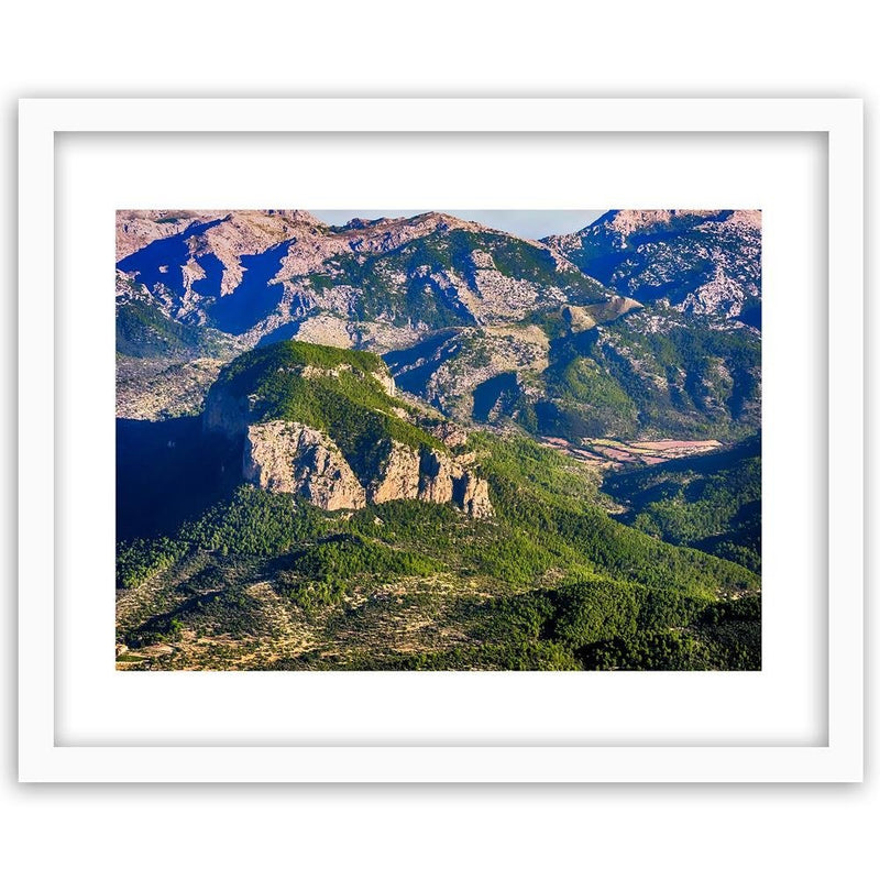 Glezna baltā rāmī - Mountains Covered With Trees 