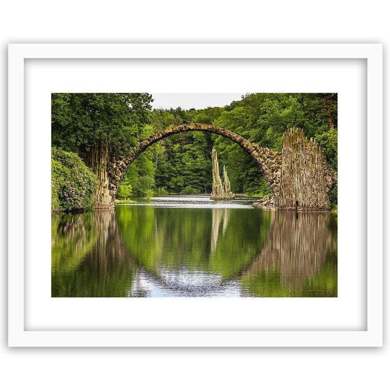 Glezna baltā rāmī - Arch Bridge Over The Lake 