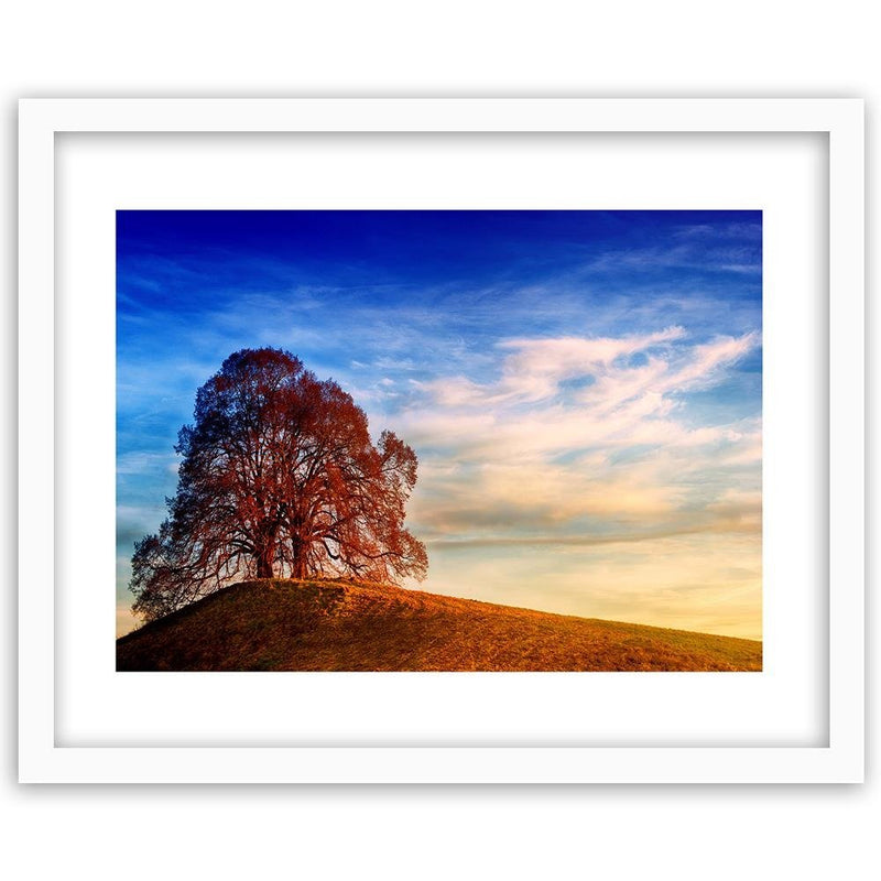 Glezna baltā rāmī - Tree On The Hill 