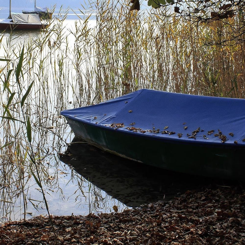 Glezna baltā rāmī - Boats On The Shore Of A Lake 