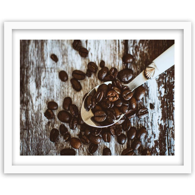 Glezna baltā rāmī - Coffee Beans On A Spoon 