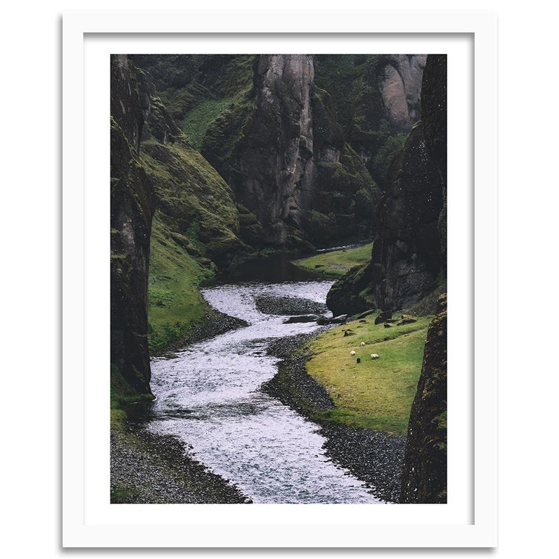 Glezna baltā rāmī - Stream In The Mountains 