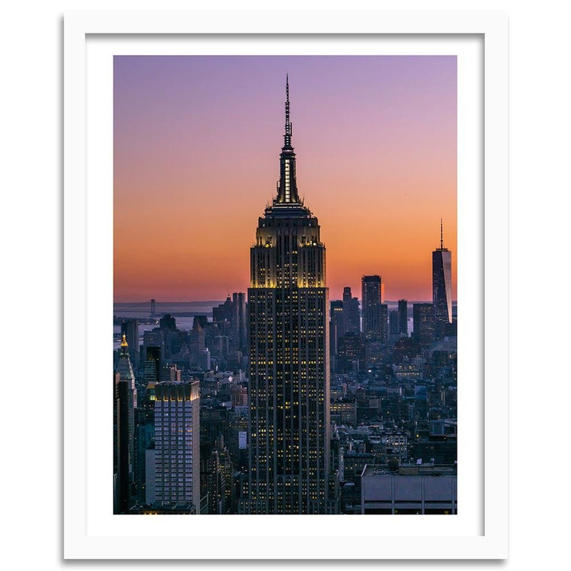 Glezna baltā rāmī - Empire State Building 