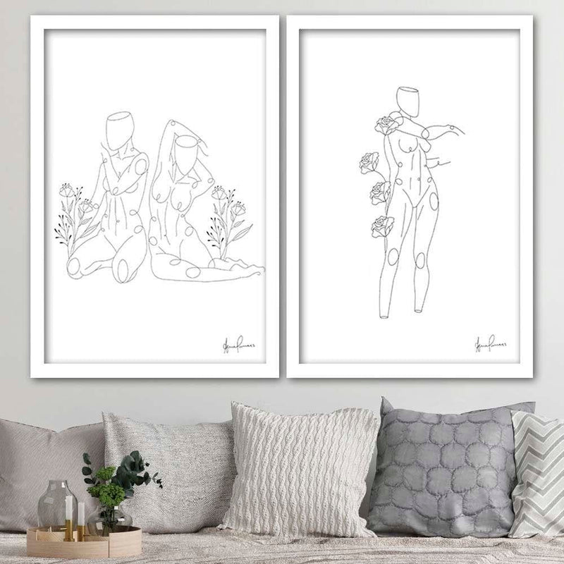 Glezna baltā rāmī - Woman And Roses Minimalism  Home Trends DECO