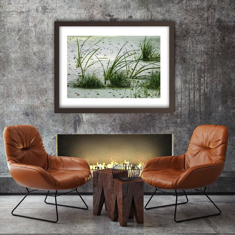 Glezna brūnā rāmī - Grass On The Beach  Home Trends DECO