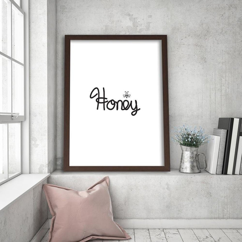 Glezna brūnā rāmī - Inscription Honey  Home Trends DECO