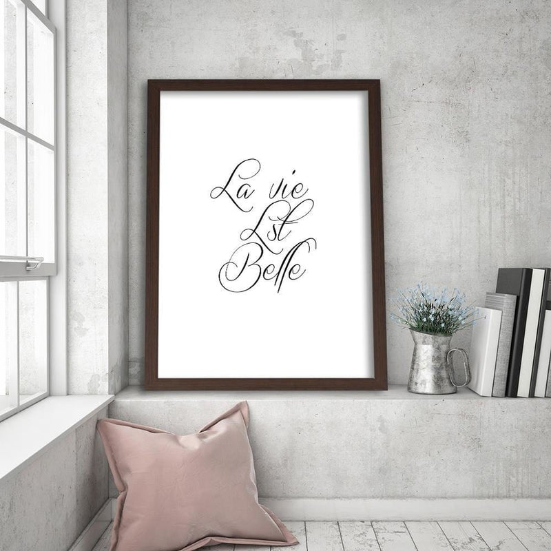 Glezna brūnā rāmī - Inscription Life Is Beautiful  Home Trends DECO