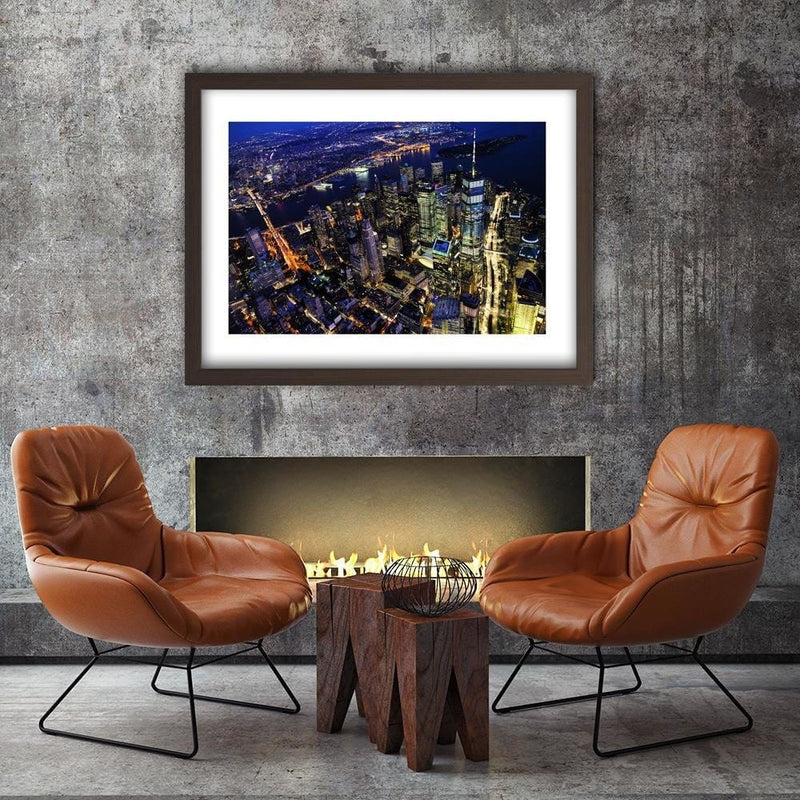 Glezna brūnā rāmī - New York At Night  Home Trends DECO