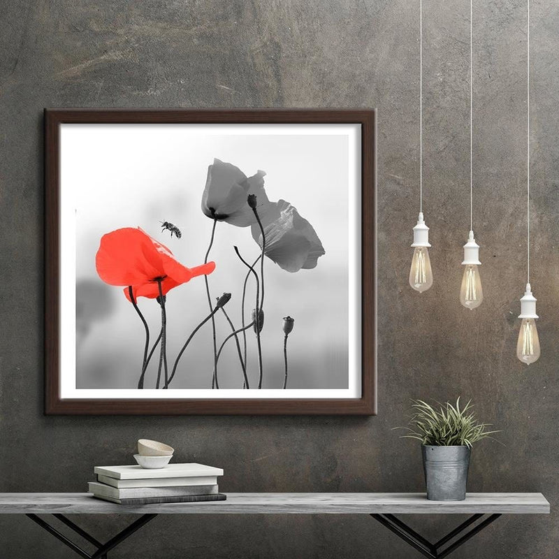 Glezna brūnā rāmī - Poppies And Bee  Home Trends DECO