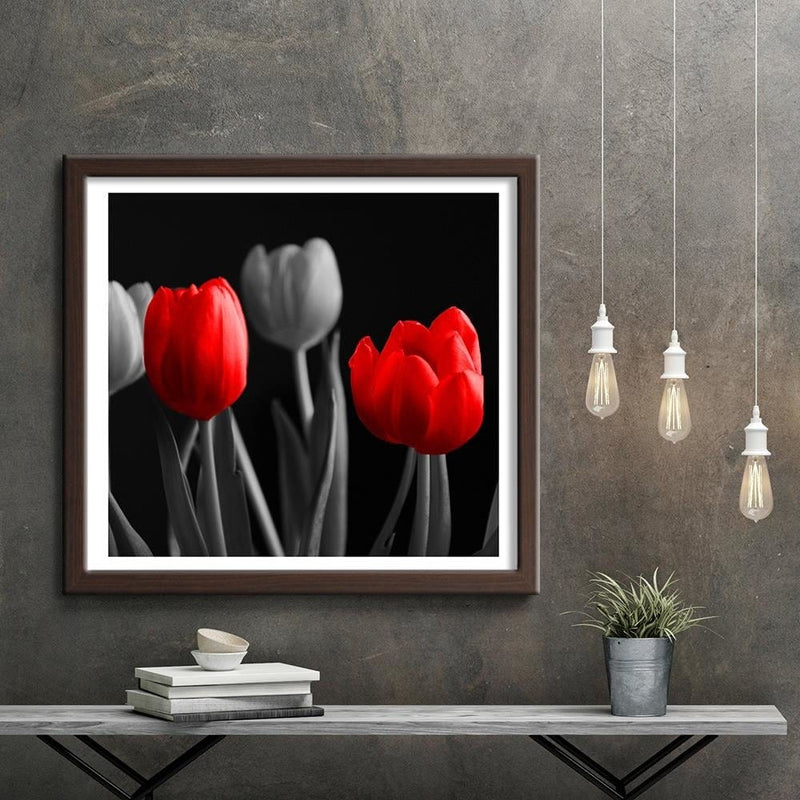 Glezna brūnā rāmī - Red Tulips  Home Trends DECO