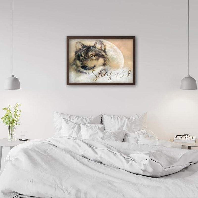 Glezna brūnā rāmī - Stay Wild Wolf  Home Trends DECO