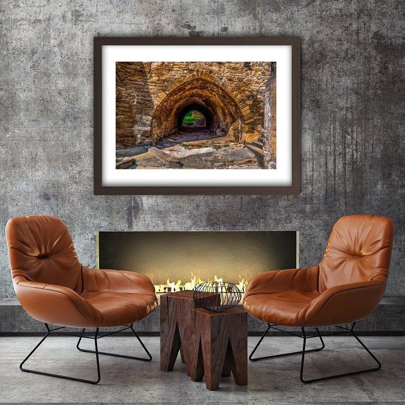 Glezna brūnā rāmī - Stone Tunnel  Home Trends DECO